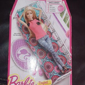 Vintage Barbie Daybed 15 piece Set